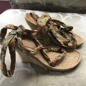 Nine West Ribbon Wedges